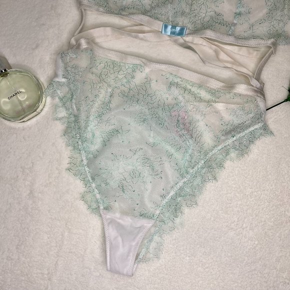 Victoria's Secret White And Light Blue Halter Neck Lace Teddy Lingerie - Picture 2 of 8